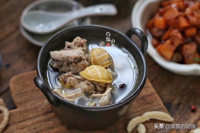 花胶鲍鱼红枣鸡汤 2026年花胶鲍鱼煲鸡汤
