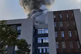 高校实验室爆炸致2死9伤：那些嘲讽的人，没看懂背后的真相图片
