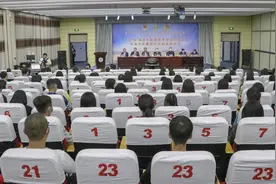 “2021年锡林郭勒盟青年普法志愿者法治文化基层行”活动启动图片