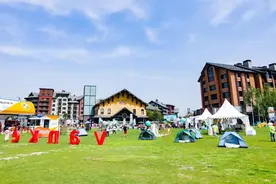 万科松花湖度假区第六届山地帐篷露营节 解锁七月嗨玩时光图片