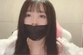 斗鱼主播小团团二次露脸力证自己不胖 却意外遭到超管的严肃警告图片
