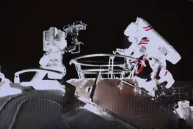 中国出舱美国尴尬：沃尔夫条款成一张废纸，太空主宰地位受威胁图片