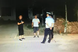 600元购报废车，撞人逃逸，现场打探消息，却引来了警察！图片