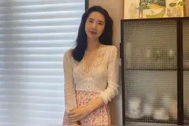 抄袭正牌总裁夫人的MiuMiu，张大奕最新暗戳戳挑衅的文案也太够了图片