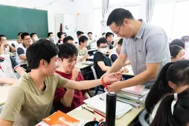 今天我在福州考场“踩个点”！明天高考啦！图片