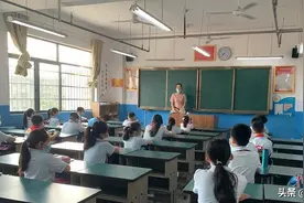 南昌：直击小学复学首日！家长直呼“就差打鞭炮欢送了”图片