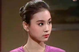 8位桃花眼女明星：她们眼波流转，媚眼如丝，小年轻们可学不来图片
