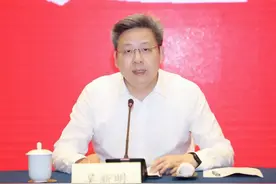 “全国优秀县委书记”吴新明，主政“最强县级市”一年多后跨江履新图片
