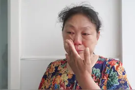 “你撵我走，我能住哪”，老人哭诉儿子不孝顺，网友：自作自受图片