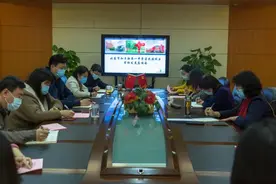 莲葩园校区召开学校发展座谈会图片