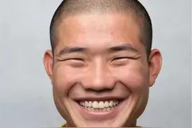 嘎子哥谢孟伟带队捐献物资，疑似带十几个记者被批作秀，好人难做图片