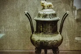 上海藏有一个鼎，鼎上的瑞兽很抢眼，网友：太可爱了图片