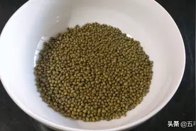 简单易学，居家自己泡豆芽学起来图片