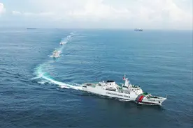 新年第一巡！中国海警大吨位执法船1月13日巡航我钓鱼岛领海图片