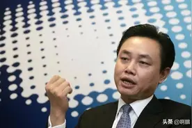 黄光裕入狱十年，杜鹃守家十年，得此妻夫复何求图片