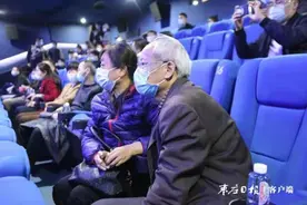 《铁道英雄》18日点映 英雄故乡的观众先睹为快图片