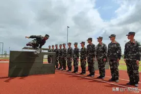 新时代带兵人│看看“老、中、青”三代带兵人怎么说图片