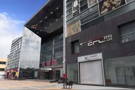 凤临阁之后，又一地要正落幕，古城消失的老景，你的记忆交付了谁图片