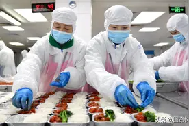 从生产到用餐，东航优化“飞机餐”供应，践行“光盘行动”图片