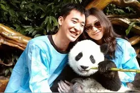 只谈恋爱不结婚！徐静蕾罕见晒与黄立行恩爱照 至今相恋已10年图片