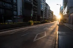 空城计   隔离中的阿根廷首都布宜诺斯艾利斯图片