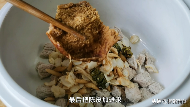 麦冬石斛花旗参花胶瘦肉能一起炖吗 2026年花旗参石斛麦冬煲瘦肉