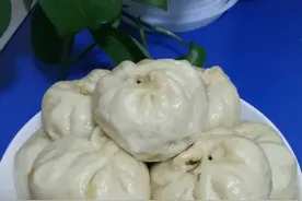 终于找到素包子最好吃的做法，食材简单又营养，素包比肉包还好吃图片