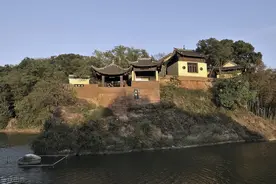 湖北黄冈被一个人带火的景区 他错了也算对图片