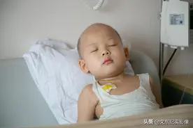 儿子生病，父亲勇搏“百万大奖”，只为给娃争取一线生机图片