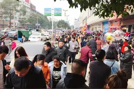 湖北省人口最多的县，人口超过150万，农业发达，但至今没通火车图片