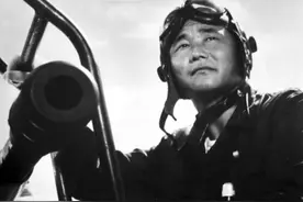1965年我军飞行员违反禁令，出海歼灭敌机，毛主席得知：有功无过图片