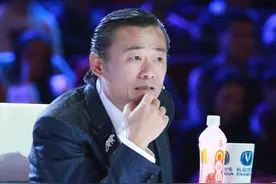 “一代舌王”跌落神坛，人人喊打周立波的背后，是他的恶有恶报图片