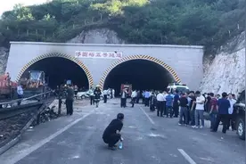 老司机过隧道为什么都靠左行驶？知晓内情后，新手司机冒出一身汗图片