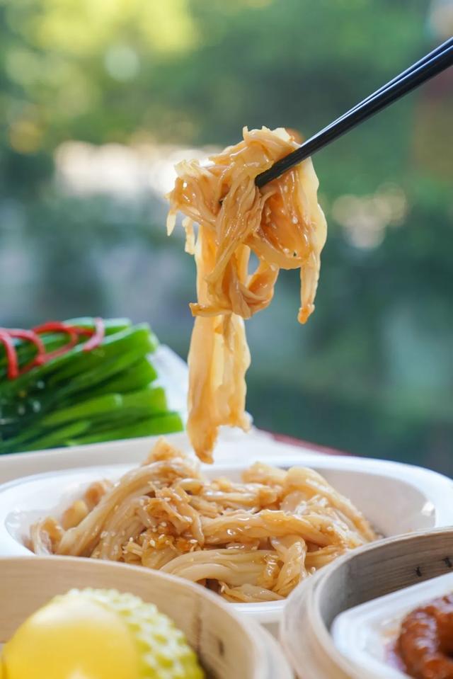 水鸭 羊肚菌 花胶 2026年水鸭羊肚菌汤的做法