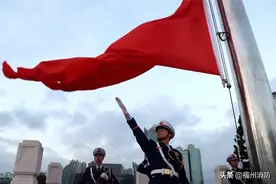国旗护卫队“蓝朋友”的On Call 24小时图片