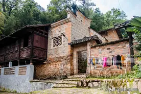 中国三县交界处的原始村子，98%的客家人为钟姓，江西很少人知道图片