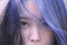 IU李知恩紫色头发甜美少女感图片壁纸图片