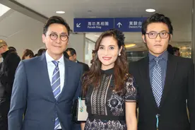 马德钟21岁儿子马在骧兼职模特父母同场支持，身高近两米全场瞩目图片