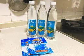 团长小厨房丨成都人的夏天，没有正宗手搓冰粉是不完美的图片