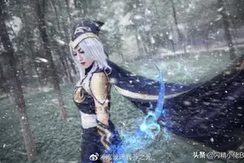 美女COS英雄联盟寒冰射手图片