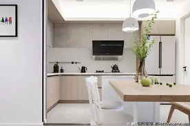 装修时，冰箱到底要不要放在厨房？为什么？看看你家适合放在哪图片