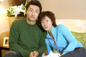 曾是童年阴影级家暴男！时隔14年翻红，涂松岩竟成了国民公公？图片