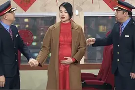好拼！胡杏儿怀三胎七月上春晚，怀二胎时也开工，称老公想要女儿图片