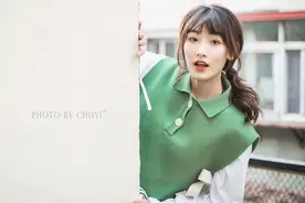 只想偷偷看你一眼图片