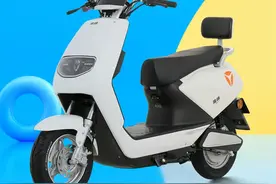 雅迪E1电动车评测：轻巧灵动，可配两种大容量电池，续航亮眼图片