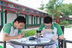 数学成绩“拔尖”的孩子，通常有“3个共性”，你家孩子有吗图片