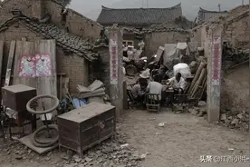 农村亲兄弟之间，关系不好的占一半以上图片