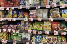 泰国商场解禁，超市里“买一赠一”商品真不少！哪款您最喜欢？图片