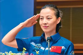 中国方法是什么？神13号女航天员6个月生理期：NASA建议吃避孕药图片
