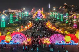 青岛金沙滩啤酒城逛园全攻略，业态丰富节日嗨不停，全年欢乐多！图片